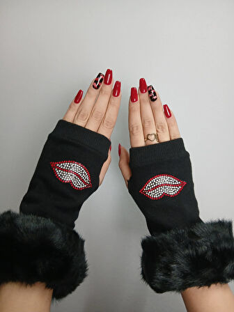 SİYAH KÜRKLİ PARMAKSIZZZ TAŞLI DUDAKLI KADIN ELDİVEN