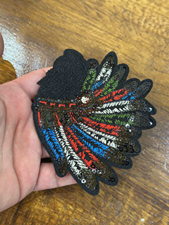 ÜTÜ İLE YAPIŞAN NAKIŞLI PAYETLİ KANAT DİKİŞ APLİKE ARMA 12X10 CM