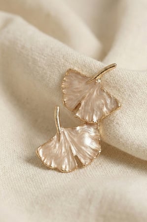 Gold Sedefli Ginkgo Yaprağı Küpe