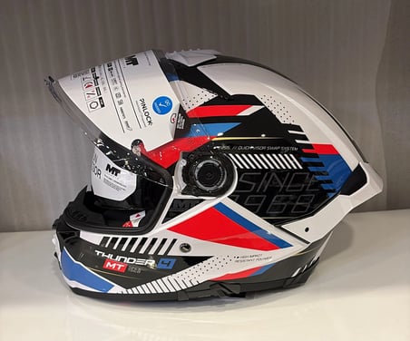KASK MT THUNDER 4R SV LUMİNENCE A7 PARLAK