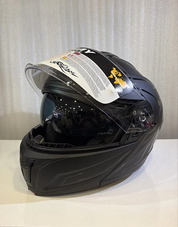 KASK SWAY SW 919 Matt Black Line Çene Açılır