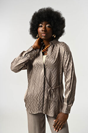 KADIN ETNİK DESENLİ BAĞLAMA DETAYLI GRİ RENK GÖMLEK