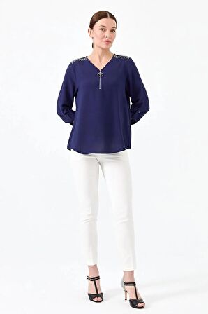 OMUZLARI TAŞLI FERMUARLI LACİ KADIN BLUZ 23464-2Y4