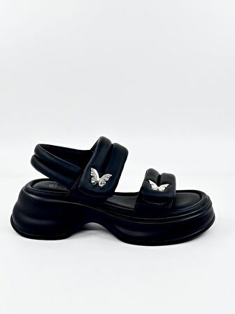 Guja Siyah Yumuşak Deri Siyah Cırtlı Kadın Sandale