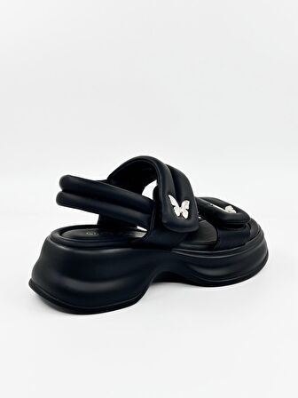 Guja Siyah Yumuşak Deri Siyah Cırtlı Kadın Sandale