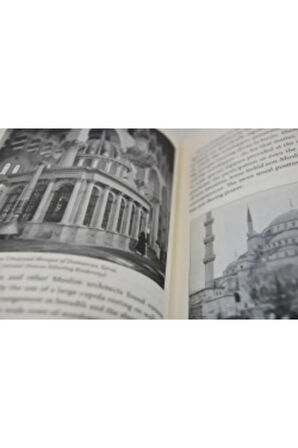 Islam: The Religion and the People- Bernard Lewis/ Buntzie Churchill