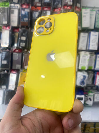 İPHONE 13 UYUMLU LOGOLU GLASS ARKASI CAM ŞIK TASARIM SERT KAMERA KORUMALI KILIF SARI