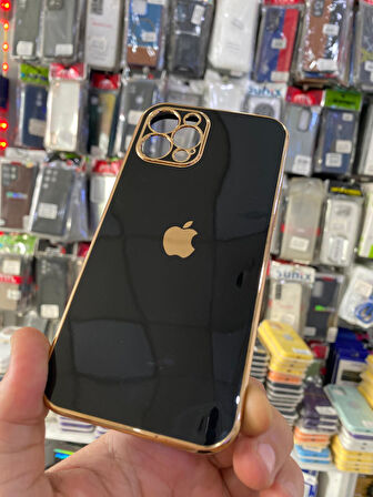 İPHONE 13 PRO UYUMLU LOGOLU VOİT PARLAK KILIF SİYAH KENARLAR GOLD