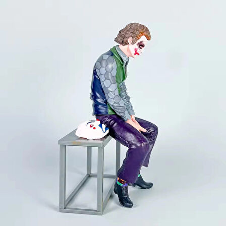 Oturan Kılıçlı Joker Figürü Dekoratif Aksesuar Araba, Masa, Oda, Ofis Için Hediyelik Süs Oyuncak