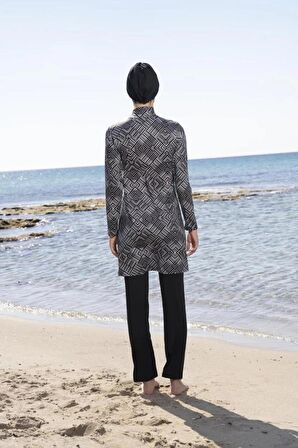 ESTİVA 23903 Siyah Dijital Desenli Tam Boy Lycralı Tesettür Mayo