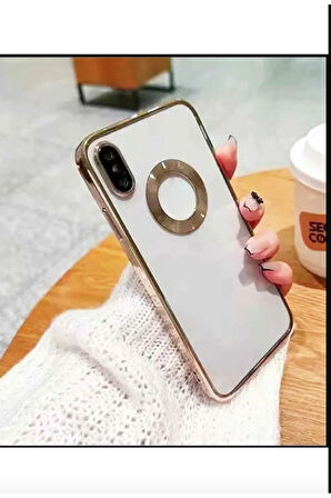 İPHONE XR UYUMLU OMEGA LAZER KESİM YUMUŞAK KILIF KAMERA KORUMALI ŞIK TASARIM SİLİKON ŞEFFAF KENAR GOLD