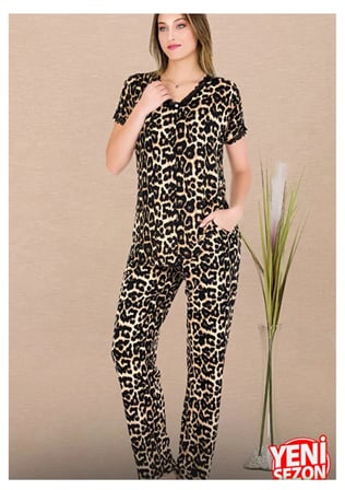 Lady Leopar Desenli Pijama Düğmeli Üst Kısa Kollu Pijama Takımı 12482