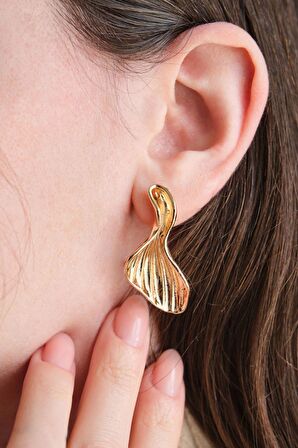 Gold Oyster Küpe