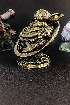Star Wars Yoda Figür - Gold Efekt