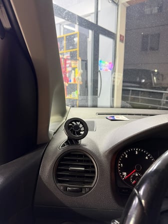 Volkswagen Caddy 2004-2014 Uyumlu Araç Içi Premium Telefon Tutucu - Araba Telefon Tutacağı Havalandırma Için