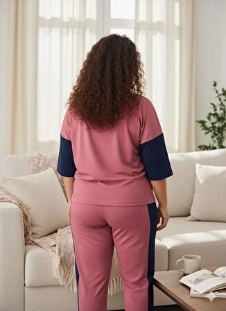 KADIN PEMBE BÜYÜK BEDEN EŞOFMAN TAKIMI