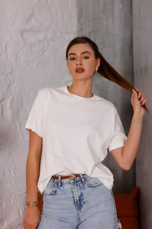 Kadın Ekru Bisiklet Yaka Basic T-shirt - 168
