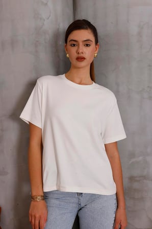 Kadın Ekru Bisiklet Yaka Basic T-shirt - 168
