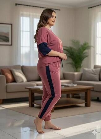 KADIN PEMBE EŞOFMAN TAKIMI