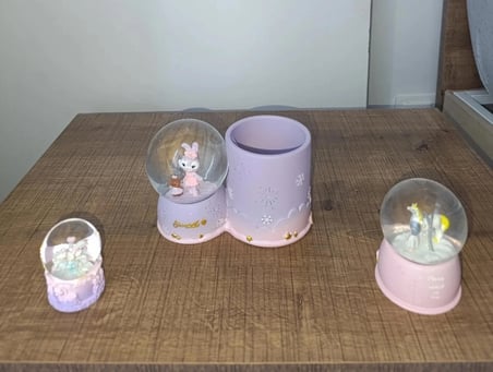 Sevdiklerinizi Mutlu Edecek En Tatlı Hediye: Tavşanlı ve Unicornlu 3'lü Masa Seti(dilediğiniz notu hediye paketi üzerine yazılı şeklinde gönderim yapılmaktadır)