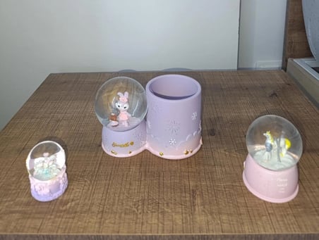 Sevdiklerinizi Mutlu Edecek En Tatlı Hediye: Tavşanlı ve Unicornlu 3'lü Masa Seti