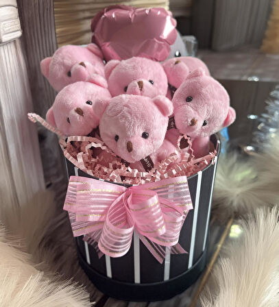 Premium Silindir Hediye Kutusunda, Kalpli Balonlu 6’lı Pembe Ayıcık Buketi