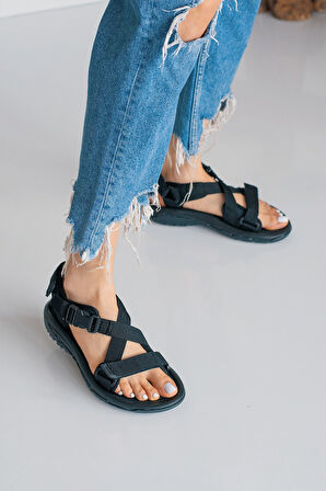 Günlük Unisex Tokalı Sandalet Yastıklı Hafif Tabanlı Çapraz Şerit Outdoor Esnek Ayakkabı 125Ç