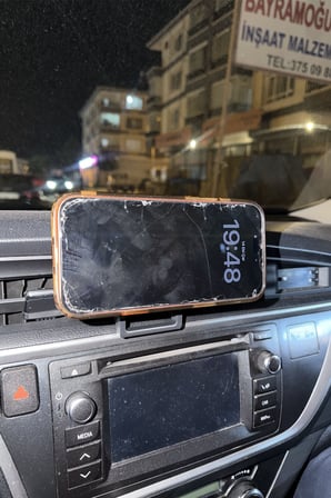 Toyota Corolla 2013-2018 Uyumlu Araca Özel MagSafe Telefon Tutacagı