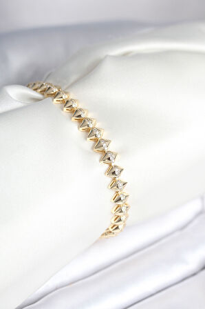 Pirinç Gold Renk Zirkon Taşlı Baklava Model Kadın Bileklik
