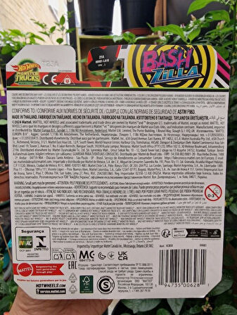 HOT WHEELS DIECAST MONSTER TRUCKS Bash Zilla Glow In The Dark