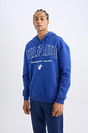 DeFactoFit NBA Miami Heat Boxy Fit Kapüşonlu Kanguru Cepli Kalın Sweatshirt D3229AX24WNBE181
