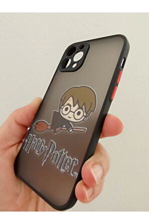 İPhone 12 Pro Uyumlu Kamera Korumalı Harry Potter Kılıf Tuşları Renkli Hux Kapak
