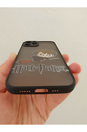 İPhone 12 Pro Uyumlu Kamera Korumalı Harry Potter Kılıf Tuşları Renkli Hux Kapak