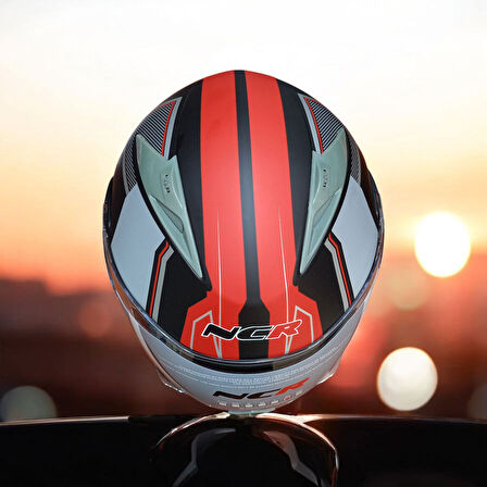 NCR-158 ÇENE AÇILIR GÖZLÜKLÜ E-CE BELGELİ KASK MONSTER