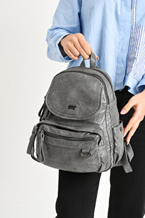 Suni Deri yumuşak dokumalı  Sırt Çantası Gri (Model: 571-11-12H)
