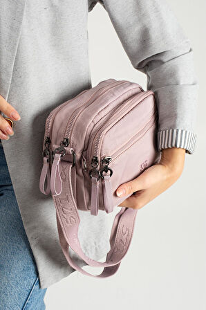Yumuşak Dokulu Ultra Hafif, Esnek ve Su Geçirmez Polyamid Kumaş Omuz Çantası Pembe Model: (571-13-14E)