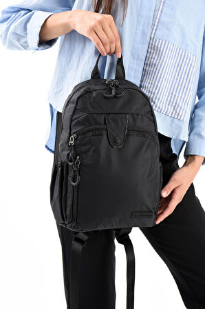 Ultra Hafif Şik ve Su Geçirmez Orta Boy Sırt Çantası Siyah Model: (571-13-9C)