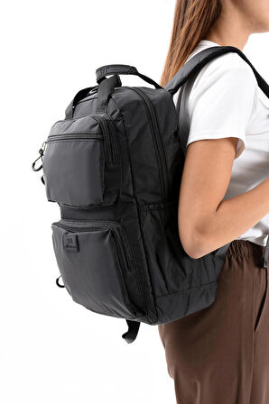Ultra Hafif Şik ve Su Geçirmez Orta Boy Sırt Çantası Siyah Model: (571-13-9F)