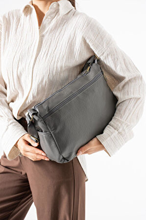 Yıkama Deri Çapraz Askılı Omuz Çantası Poliüretan Deri Gri Model:(571-14-16B)