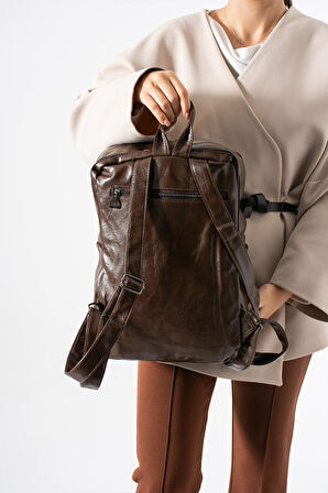 Suni Deri Yıkama Sırt Çantası (Poliüretan) Kahverengi Model:(571-14-16G)