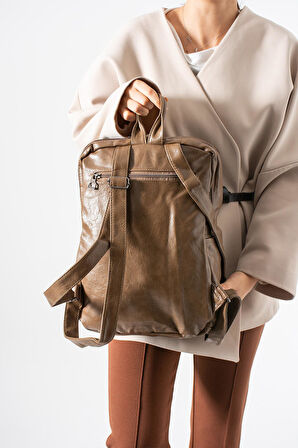 Suni Deri Yıkama Sırt Çantası (Poliüretan) Vizon Model:(571-14-16G)