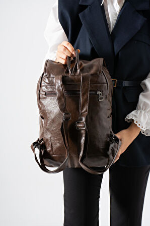 Suni Deri Yıkama Sırt Çantası (Poliüretan) Kahverengi Model:(571-14-16I)