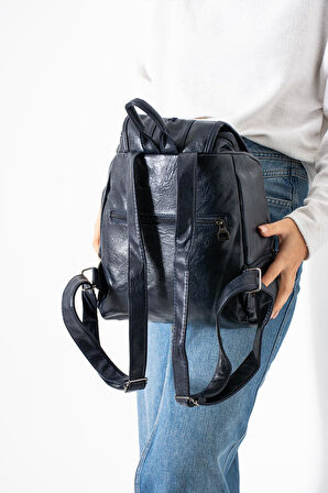 Suni Deri Yıkama Sırt Çantası (Poliüretan) Lacivert Model:(571-14-16J)