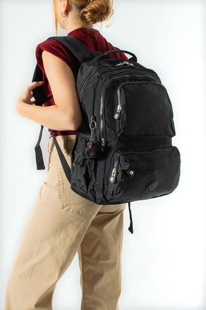 Ultra Hafif Çok Cepli Su Geçirmez Sırt Çantası Unisex Siyah (Model: 571-2H)