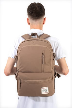 Unisex, Ultra Hafif, Çok Cepli, Sırt Çantası Kahverengi Model: (Vnt-3C)