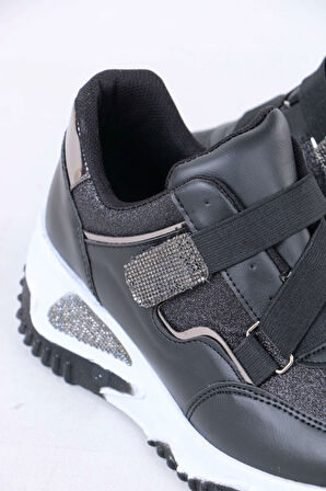 Chantal Siyah Beyaz Taban Mat Deri Kadın Spor Ayakkabı