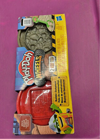 Play-Doh Tekerlekleri Tuğla ve Taş Yapı Malzemesi 8 Oz Kutular (Kırmızı ve Gri)