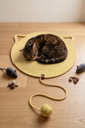 Reyo Pet El Yapımı Oyuncaklı Kedi Tırmalama Matı %100 Pamuk İpli Açık Sarı