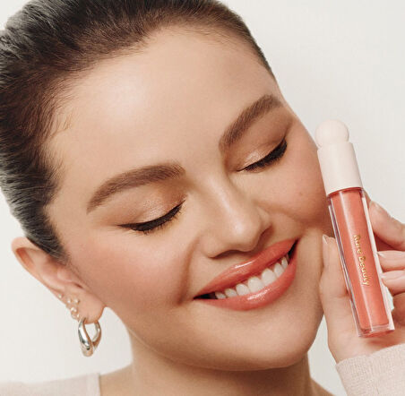 Rare Beauty Positive Light Luminizing Lip Gloss - Aydınlatıcı Dudak Parlatıcısı 3.3 ml - Flicker