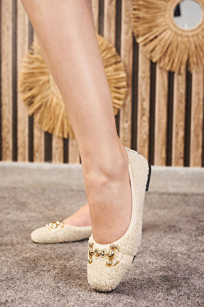 Günlük Kadın Babet Peluş Altın Tokalı Oval Burunlu Alçak Topuklu Tırtıklı Tabanlı Ayakkabı 131 